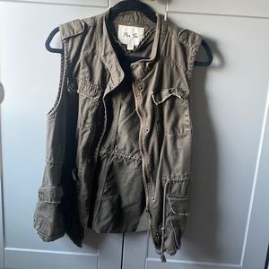 Army green vest